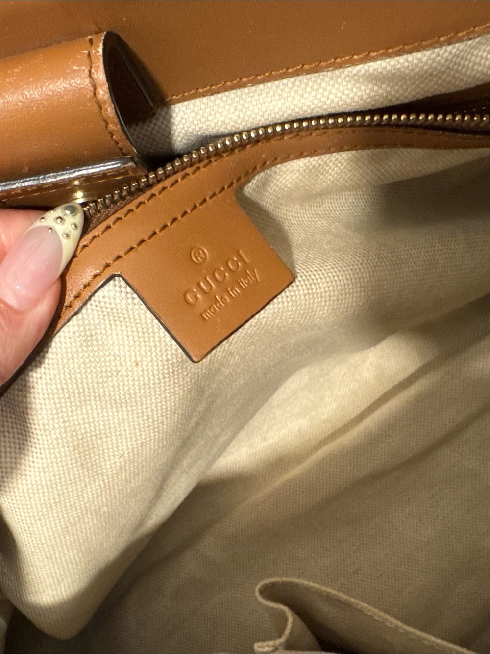 Authentic Gucci Craft Denim Tote Bag - Tan Leather Trim - EUC With Tags - Picture 16 of 16